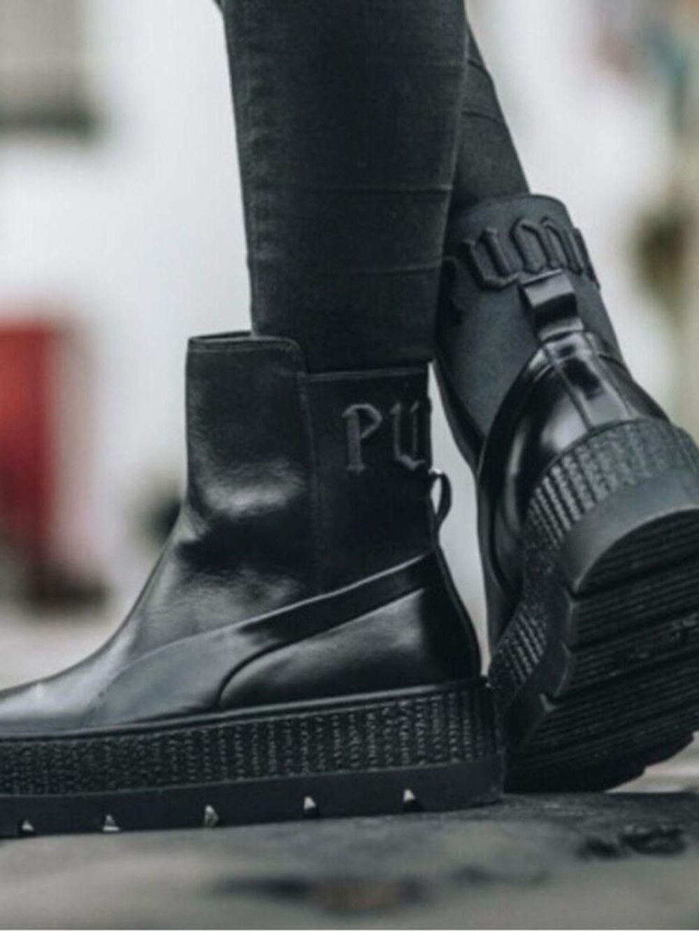 Rihanna FENTY x PUMA Chelsea Sneaker Boots in Black Leather $175  Size Women's 8